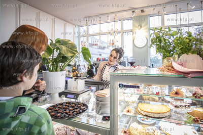 Sopot. Plac Zdrojowy. Ponowne otwarcie pijalni wód...