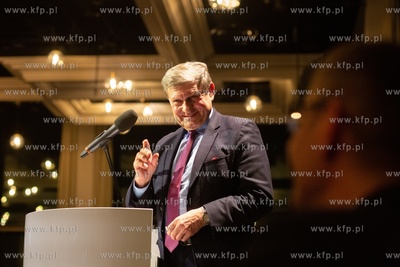 Debata Rozmowy  na szczycie. O gospodarce z widokiem...