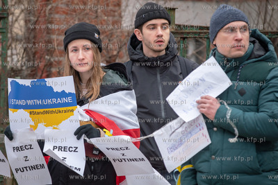 Gdańsk. Manifestacja pod konsulatem Rosji we Wrzeszczu....