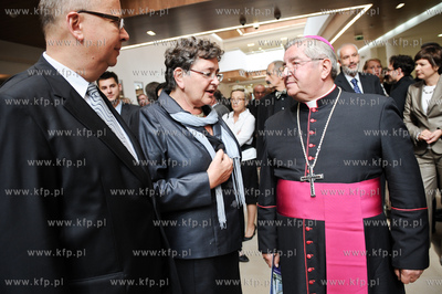 Gdansk. Uroczystosc zakonczenia budowy Centrum Medycyny...