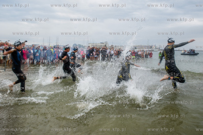 Zawody Herbalife Ironman 70.3 Gdynia.
09.08.2015
fot....