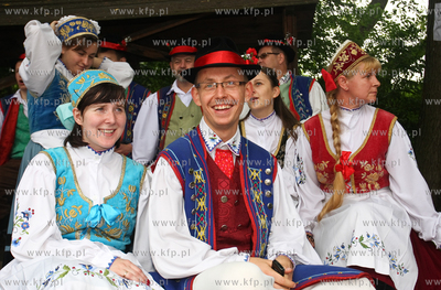 Zlota Gora k. Kartuz. Truskawkobranie to najwieksza...