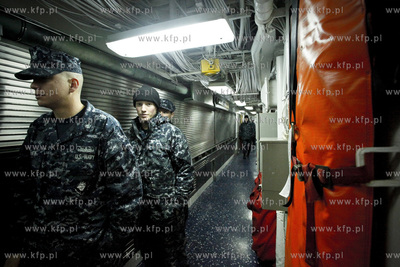 Zatoka Gdanska. Okret Marynarki Wojennej USA, USS RAMAGE...