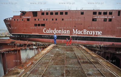 Wodowanie promu B 608/1 Finlaggan dla szkockiego armatora...