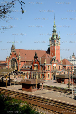 Dworzec Kolejowy Gdansk Glowny widok od strony ul....