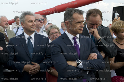 Otwarcie mostu w Kwidzynie. Nz. Minister Transportu...