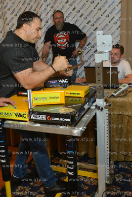 Do Rumi przyjechal wczoraj Alexey Voevoda (Rosja),...