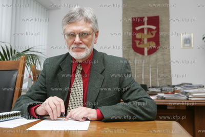 Stanislaw Szwabski - przewodniczacy Rady Miasta Gdyni...