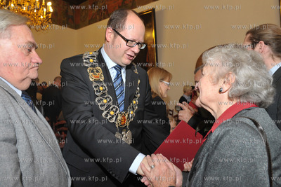 Gdansk. Ratusz Glownomiejski. Uroczysta sesja Rady...