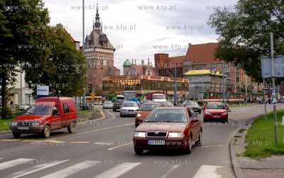 Gdansk. Przebudowa i remont ul. Waly Jagiellonskie...