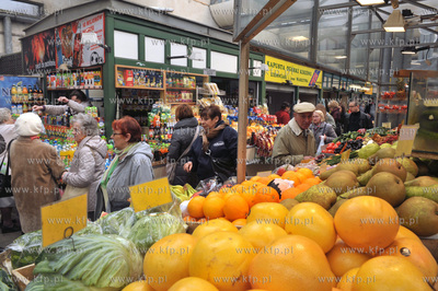Promocja i nietypowa konferencja prasowa promujaca...