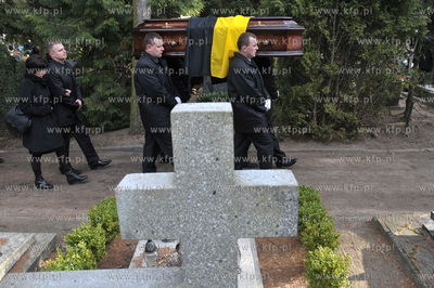 Pogrzeb profesora Jerzego Sampa na cmentarzu Lostowickim...