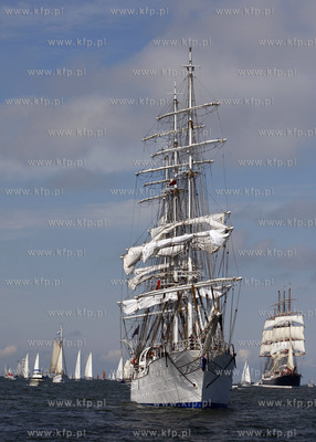 Zatoka Gdanska. Tall Ship Races. Wielka parada. Nz...