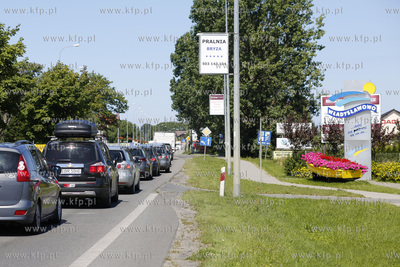 Korek na drodze Puck-Władysławowo na wjeździe do...