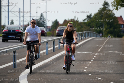 Przejazd rowerowy związany z otwarciem Ekostrady wzdłuż...