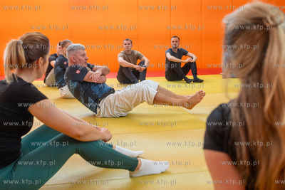 Akademia Marynarki Wojennej w Gdyni. Trenuj w wojskiem...