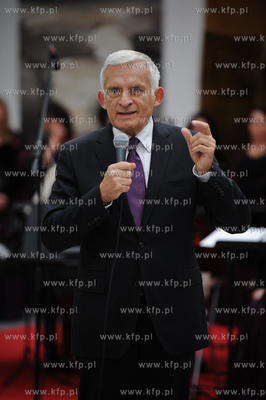 Gdansk. Uroczystosci zakonczenia III etapu rozbudowy...