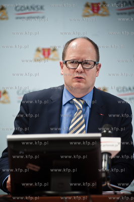 Urzad Miasta Gdanska. Konferencja prasowa podsumowujaca...