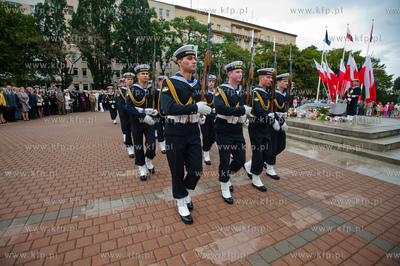 Gdynia. Uroczystosci obchodow Swieta Wojska Polskiegoj...