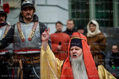 Wielki Piatek. Misterium Meki Panskiej na ulicach Gdanska.
25.03.2016
fot....