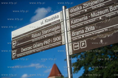 Gdańsk. Tablice systemu informacji miejskiej. 17.07.2017...