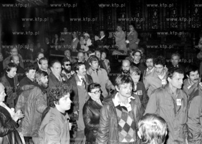 Delegacja Solidarnosci na mszy w katedrze wawelskiej...