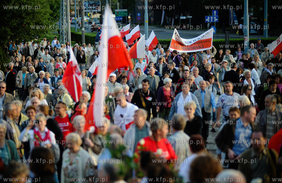 Gdansk. Plac Solidarnosci.  Wiec wyborczy Jaroslawa...