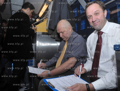 Marszalek Mieczyslaw Struk wraz z wicemarszalkiem Wieslawem...