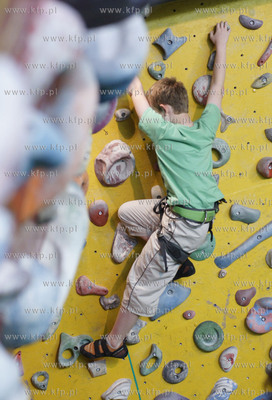 Wspinaczkowe igrzyska dla dzieci i mlodziezy zorganizowane...