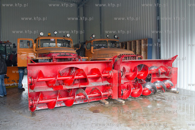 30 najaktywniejszych fanow lotniska na facebooku mialo...