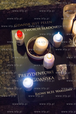 Gdańsk, Urząd Miasta. Dzień po pogrzebie prezydenta...
