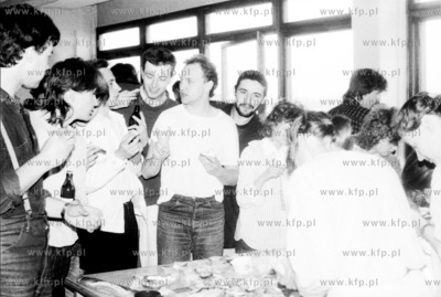 Strajk studentow Uniwersytetu Gdanskiego. Przewodniczacym...