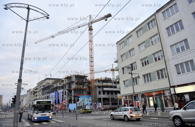 Budowa apartamentowca Transatlantyk na placu Kaszubskim...