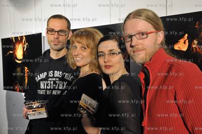 Wernisaz wystawy fotografii Mlode Dusze autorstwa Magdaleny...