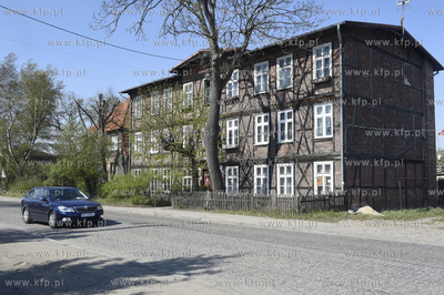 Gdańsk, Orunia. Stary dom przy ul. Sandomieskiej 49...
