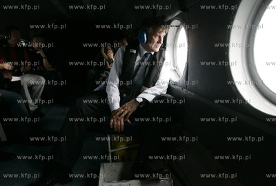 Wizyta w Lotosie  Ministra Gospodarki RP Piotra Wozniaka....