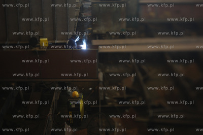 Gdynia. Stocznia Crist buduje statki na terenach bylej...