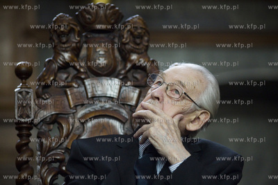 Gdańsk. Dwór Artusa. Uroczysta sesja Rady Miasta....