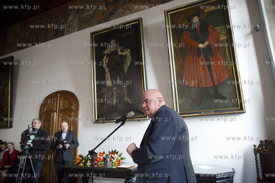 Ratusz Głównego Miasta. Uroczystość wręczenia...