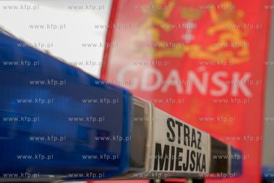 Urząd Miejski w Gdańsku. Przekazanie 3 nowych radiowozów...