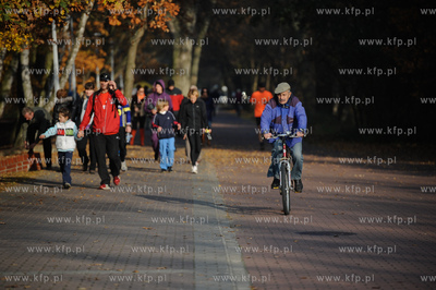 Gdansk. Promenada spacerowa w Brzeznie
06.11.2011
fot....