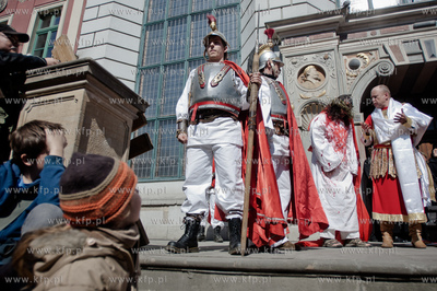 Wielki Piatek. Misterium Meki Panskiej na ulicach Gdanska....