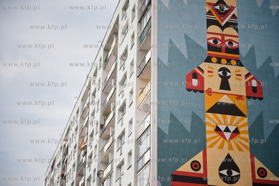 Gdansk. Zaspa. Nowy mural przy ul. Pilotow autorstwa...