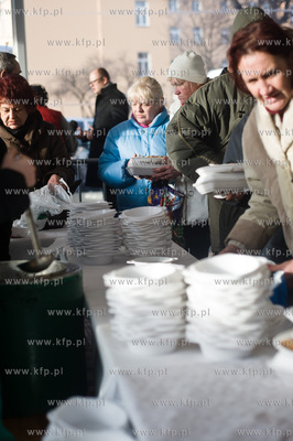 Gdansk. Targ Weglowy. XVIII Wigilia dla ubogich, samotnych...