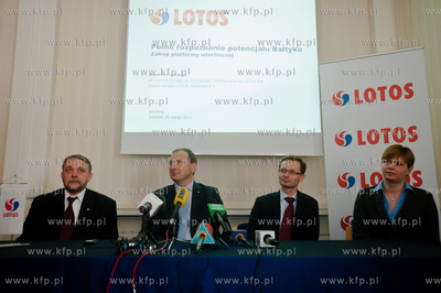 Gdansk. Lotos Petrobaltik. Konferencja prasowa poswiecona...