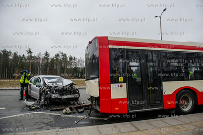 Gdansk. Wypadek drogowy na ulicy Slowackiego w poblizu...