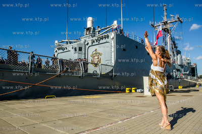Port Wojenny w Gdyni Oksywiu. Przywitanie powracających...