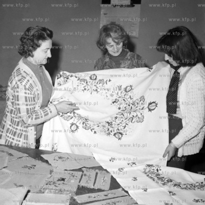 Jadwiga Grot, Stefania Petronska i Mariola Bukowska,...