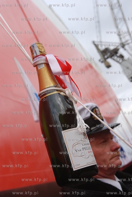 Chrzest i przekazanie RO-RO samochodowca TAIPAN w Stoczni...