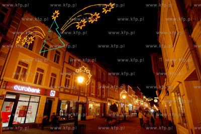 W Wejherowie swiateczne. Wejherowski rynek i deptak...